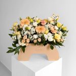 باکس گل مناسب روز خانم ها کد EL1073