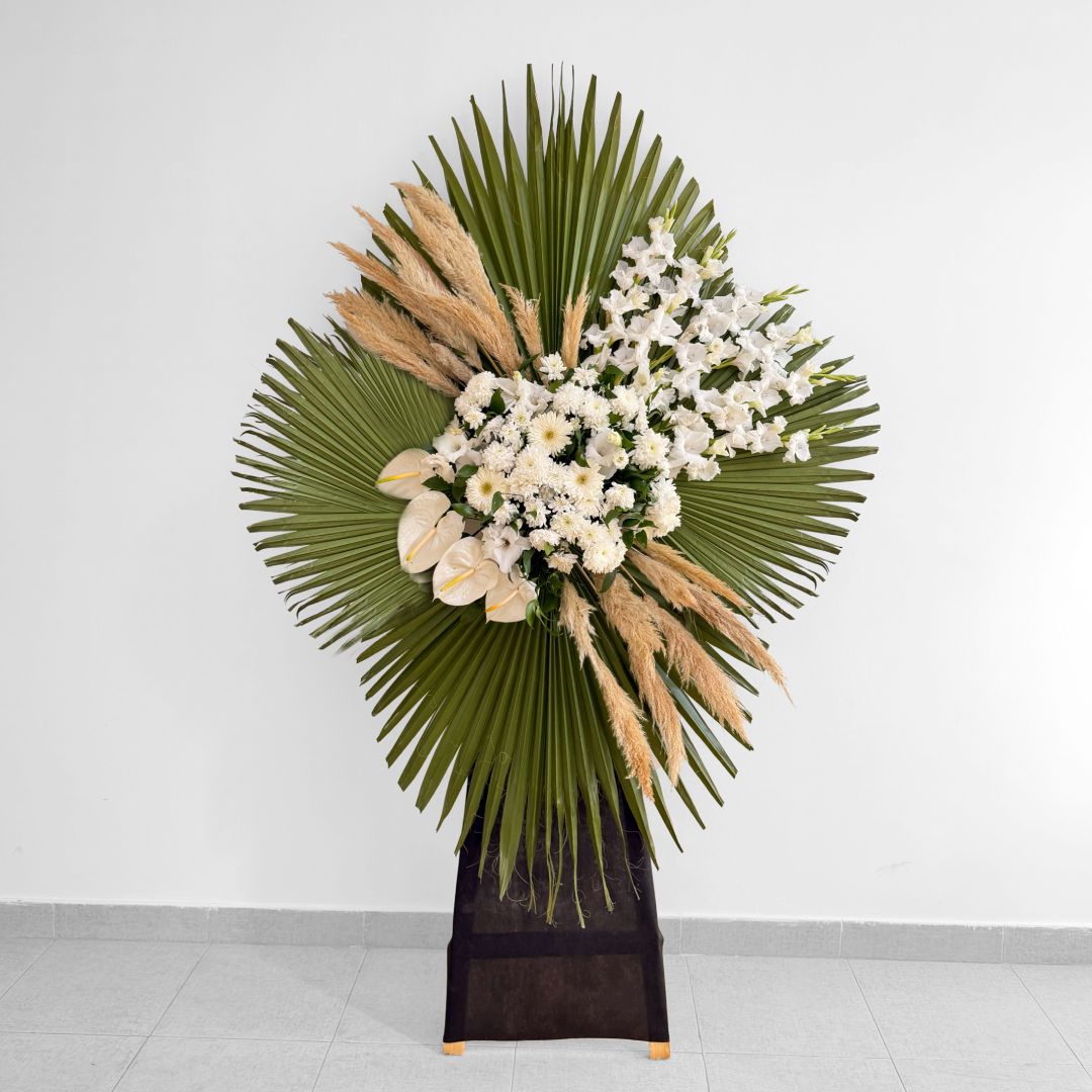 تاج گل کد EL5067 تاج گل کد EL5067